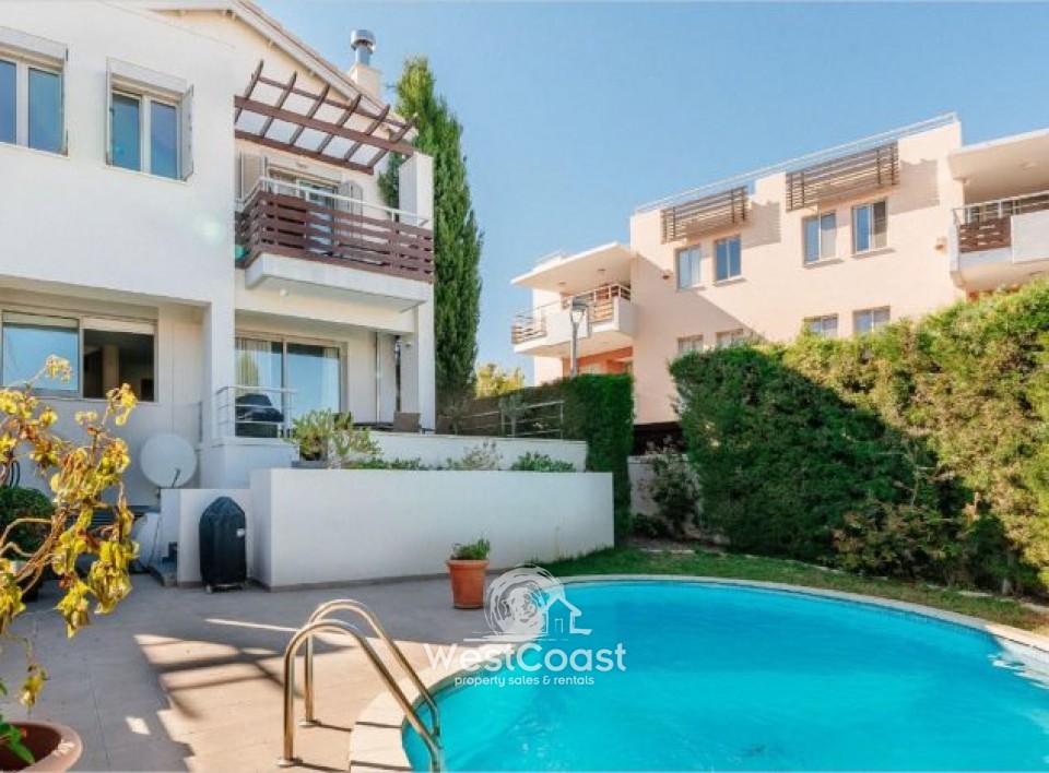 Detached Villa For Sale  in  Amathounda