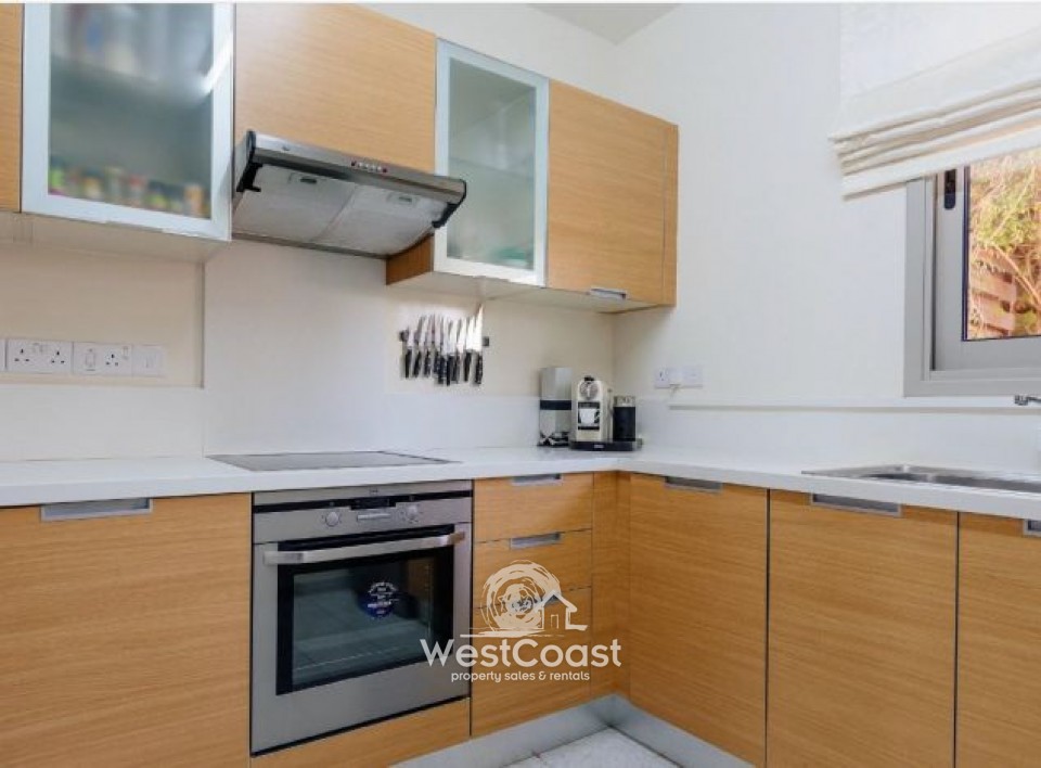 Detached Villa For Sale  in  Amathounda