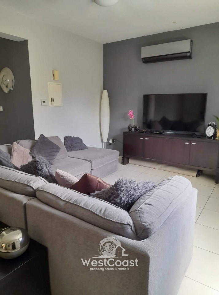 Detached Villa For Sale  in  Mesa Chorio