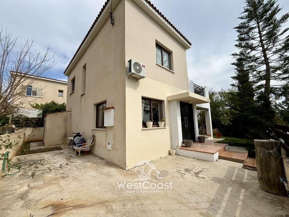 Detached Villa For Sale  in  Chloraka