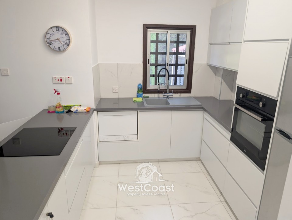 Apartment For Sale  in  Kato Paphos