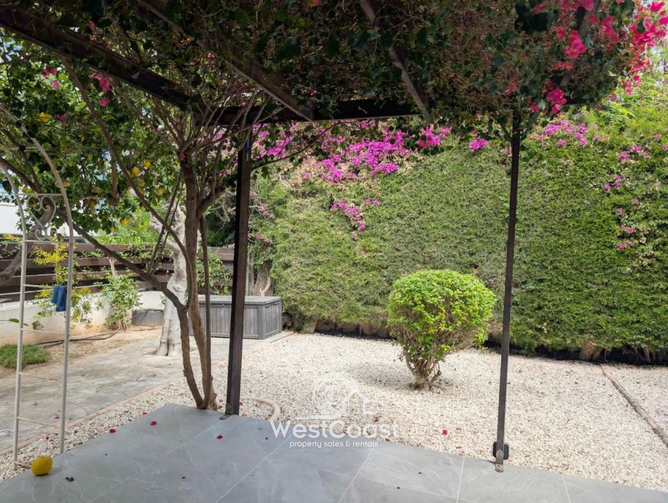 Apartment For Sale  in  Kato Paphos