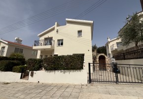 Отдельная Вилла На продажу  in Tala, Пафос - SL23836