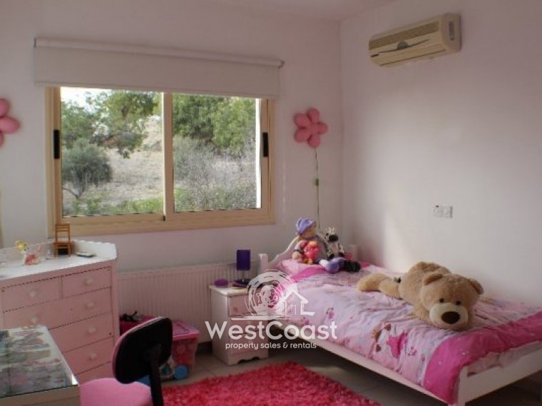 Detached Villa For Sale  in  Mesa Chorio